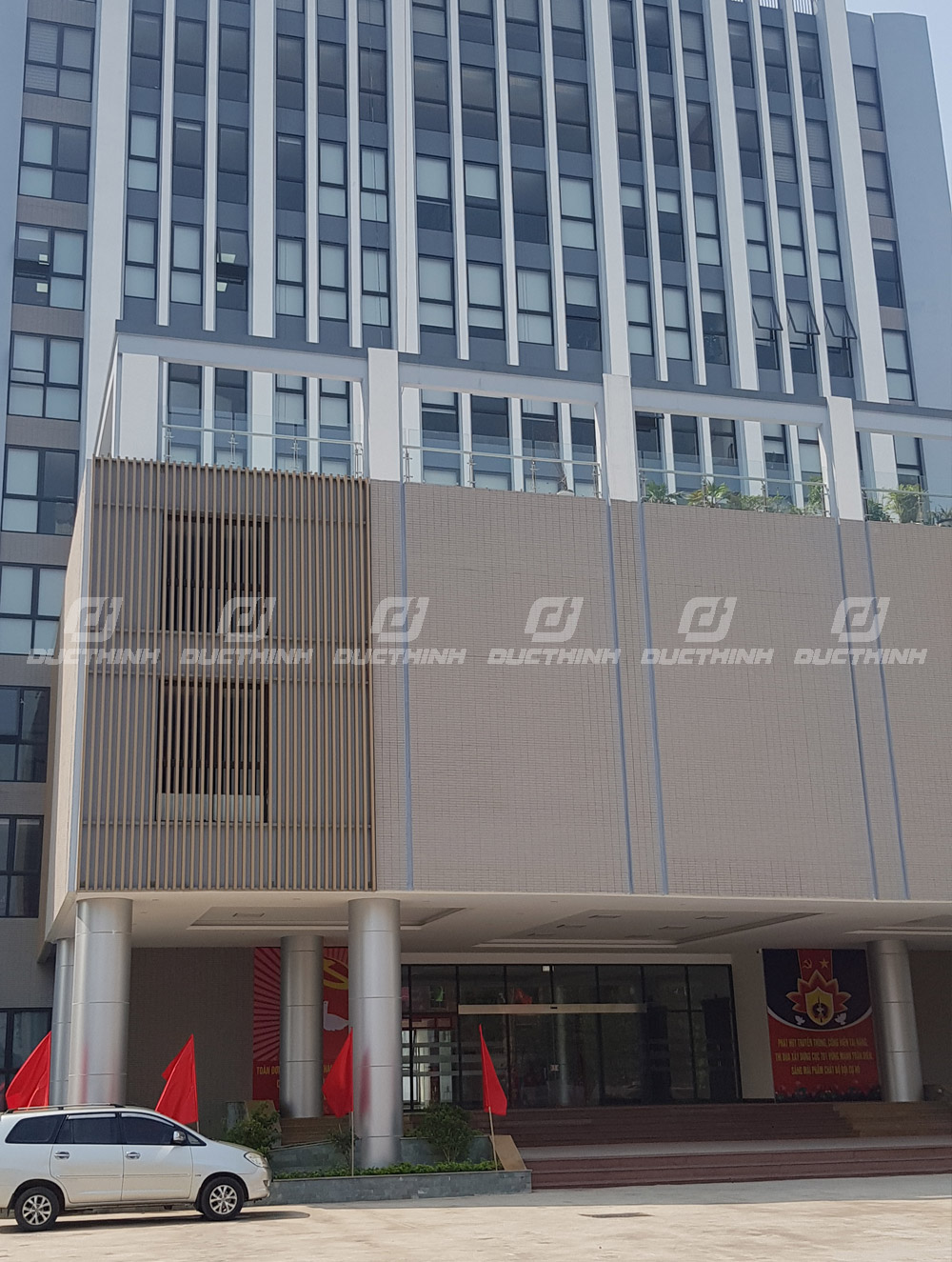 NHÀ LÀM VIỆC TRUNG TÂM 701 – TỔNG CỤC II